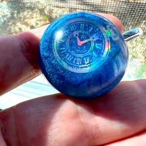 Unique Resin Pendant